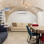 בית נופש Nonno Nino's House *