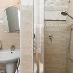 בית נופש Nonno Nino's House אוסטוני